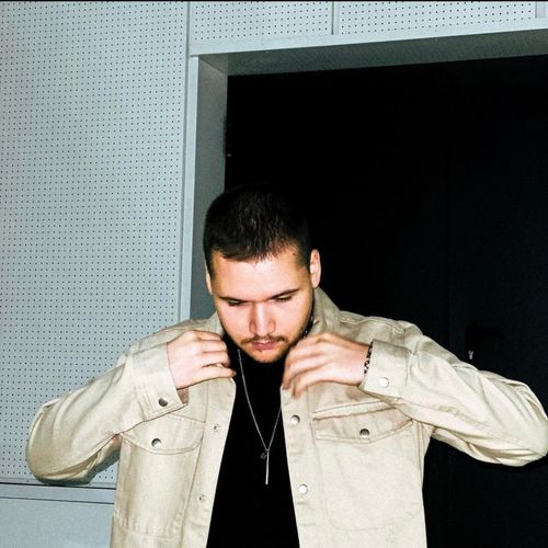 Dujak Spotify Playlister | SubmitHub