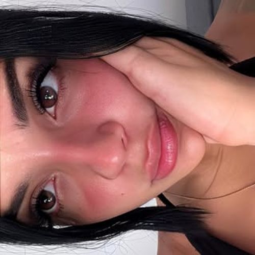 valeeenbossa Influencer Profile | SubmitHub